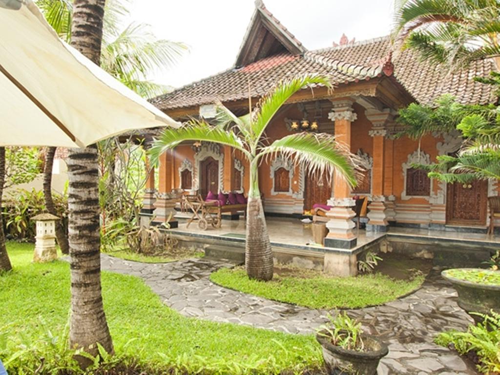 Apa Kabar Villas アメッド エクステリア 写真