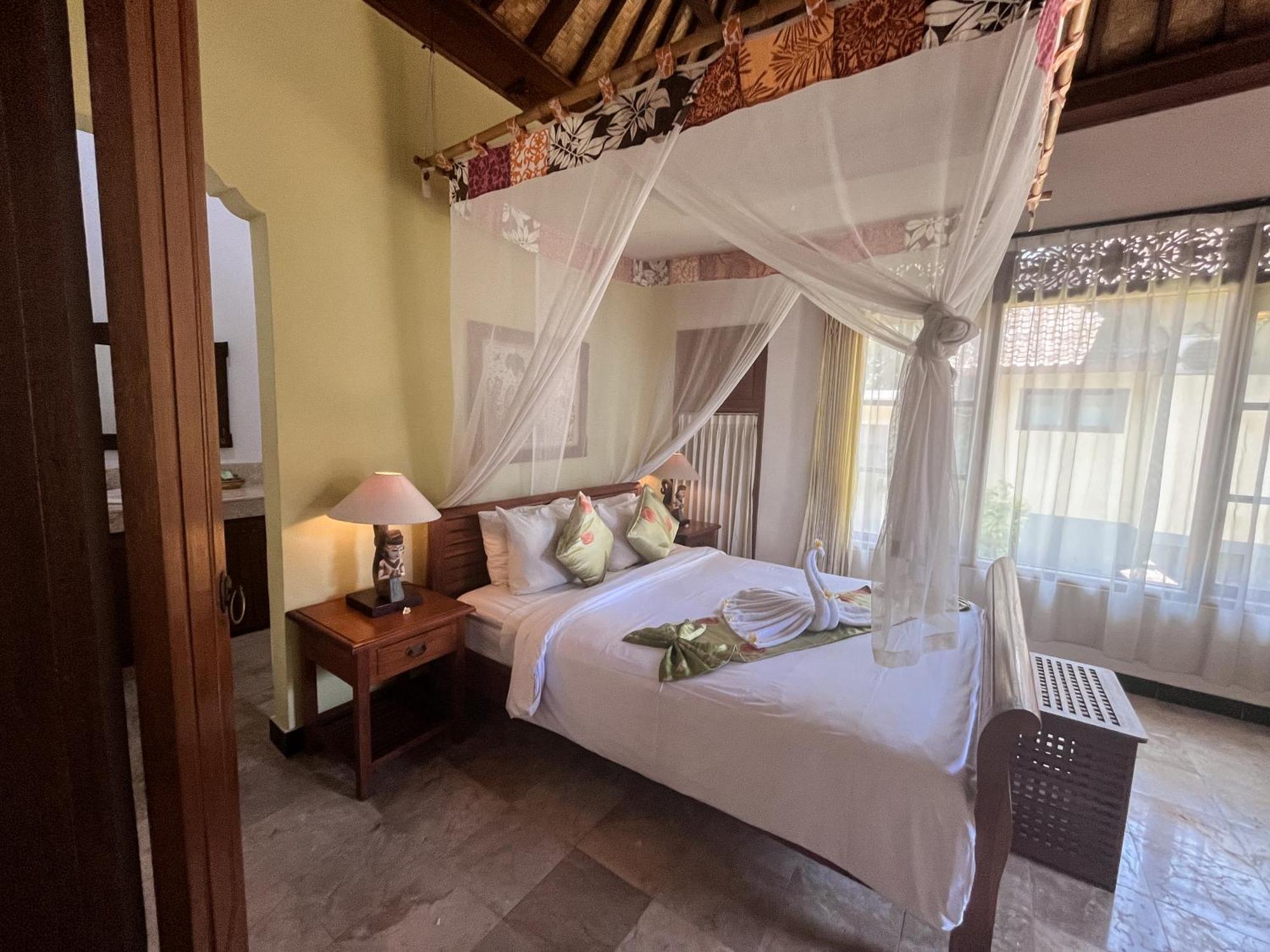 Apa Kabar Villas アメッド エクステリア 写真